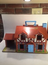 Retro Fisher-Price Tudor House