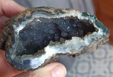 Géode Agate Et Cristaux