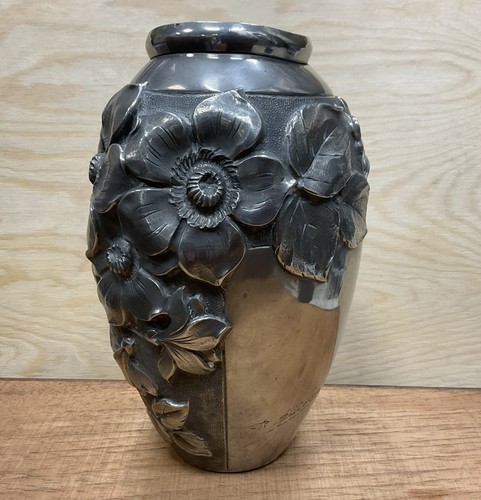 Très joli vase étain - très, en
