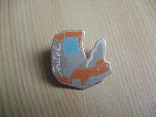 Pins jeux jeutel - , avec