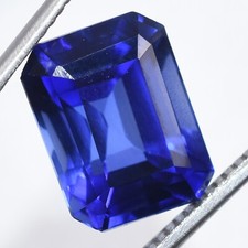 Pierre précieuse naturelle