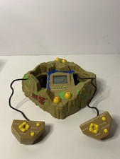 Dragon Ball Z DBZ Vintage MGA 2000 LCD Electronic Game Goku VS Frieza