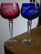 2 ANCIENS VERRES A VIN COULEUR