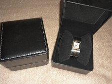 Montre Rodania, quartz, fabrication suisse, couleur or et argent, style art déco