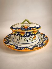 Bonbonnière en faïence