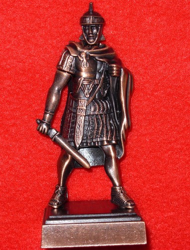 Taille crayon centurion romain - taille-crayon,