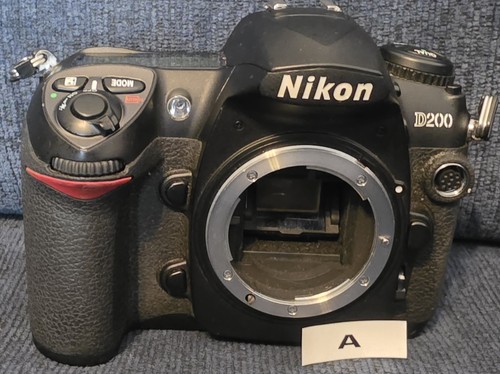 Nikon d200 digital slr - d200, mp