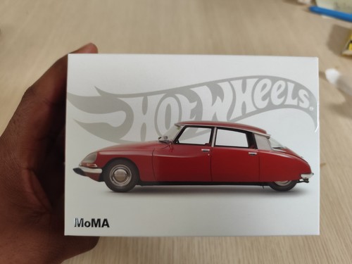 Hotwheels citroën sedan - ds, 23