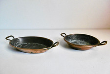 DEUX BEAUX PETITS PLATS