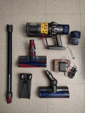 Aspirateur balai Dyson V10