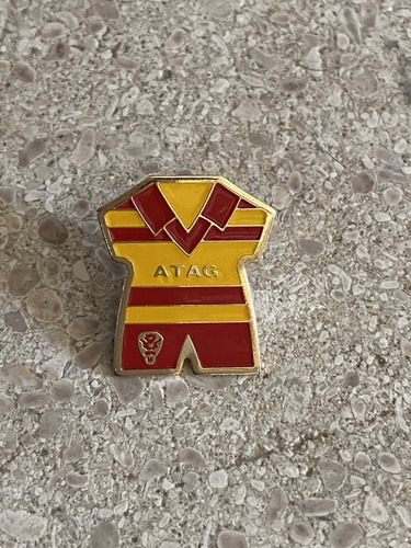 Pin atag maillot football - pin’s,
