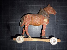 Ancien Petit cheval en carton