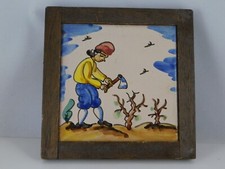 ANCIEN CARRELAGE REVOLUTIONNAIRE  EN FAIENCE HOMME A LA HACHE  14CMX14CM SA28