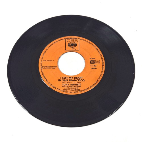 Tony bennett left - tony, i