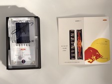 Red Bull RB7 - Sebastian Vettel - Saison F1 2011 Pièce d'origine carrosserie #2