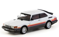 SAAB 900 Turbo  - white decor