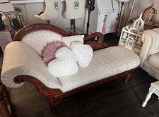 EMPIRE CHAISE SWAN Lounge Sofa