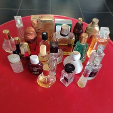 Lot flacons de parfum vides Ou