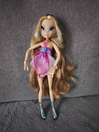 Poupée winx flora enchantix - poupée,