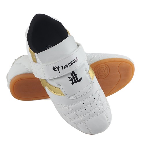 Paire taekwondo shoes - taekwondo,