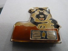 PIN'S DOGS / GERMAN SHEPHERD / 2 / 8 / RARE