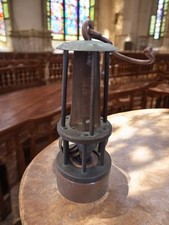  Lampe ancienne pour mineur