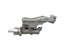 TOYOTA COROLLA VERSO Brake Master Cylinder 2.2 Diesel 2AD-FTV 2009