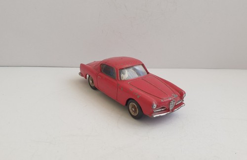 Dinky toys alfa romeo coupé - dinky,