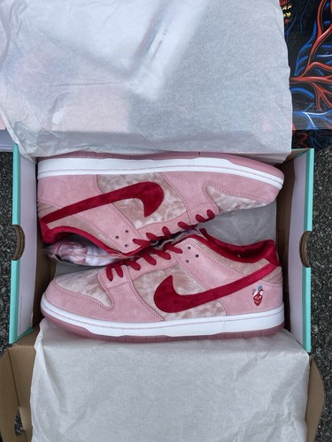 Nike dunk low strangelove - nike,