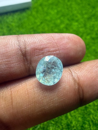 Paraiba tourmaline bleu néon