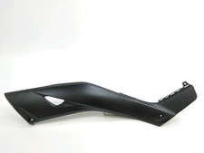 CACHE LATERAL DROIT YAMAHA YP 400 X-MAX 2018-2018 / NE 33570