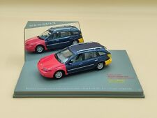 1/43 Renault Laguna II Estate "Pièce Carrosserie" Bleu 2002 UH Universal Hobbies