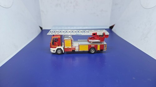 Camion pompier magirus - ,