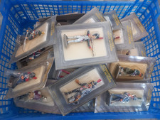 LOT DE 30 SOLDATS DE PLOMB