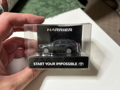 Toyota harrier échelle 30 - toyota,