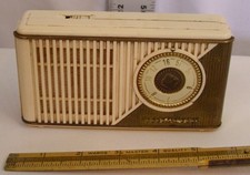 TELEFUNKEN PORTABLE TRANSISTOR RADIO GERMANY 1950s