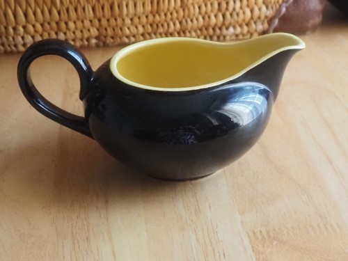Pichet jaune noir vintage - pichet, &
