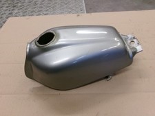 Réservoir d'essence pour