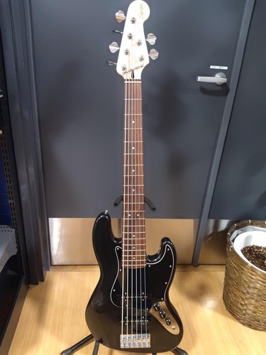 Squier electric bass affinity - squier,
