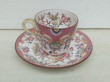 Tasse et soucoupe en