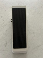 dunlop cry baby bass wah 105A