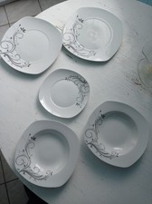 BAVARY Porcelain 5 Square Plate Set - Grey Floral Decor - 25...