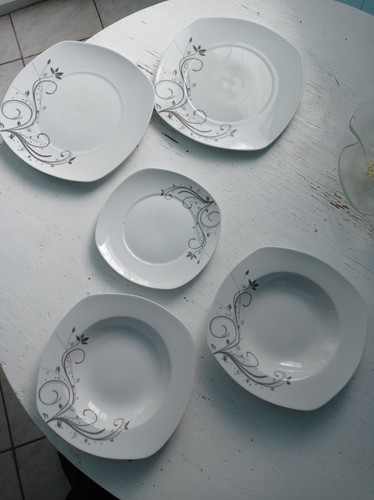 Service assiettes - service, 5
