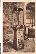 ANZP2-0116-06 - Molinard perfumery a - FAT - lectern wood carved gilded