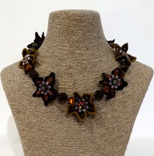 KONPLOTT. Collier vintage