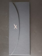 LOT UN ETUI EN CUIR TROUSSE