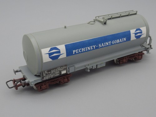 Wagon citerne pechiney - wagon,
