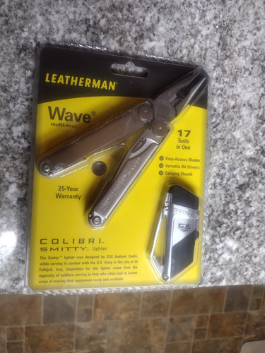 New rare leatherman wave - ***new,