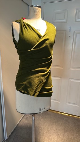 Cora kemperman green top size - cora,