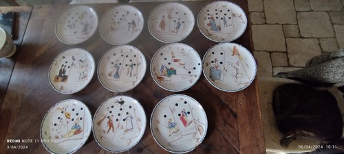 Série assiettes couleurs - 11,